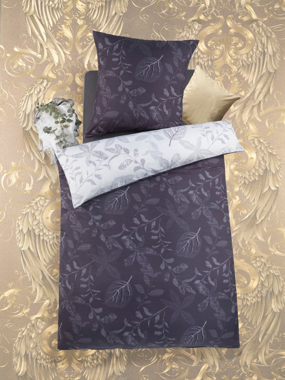 Cotton Mako-Satin bed linen 135/200 +80/80 | 100% cotton
